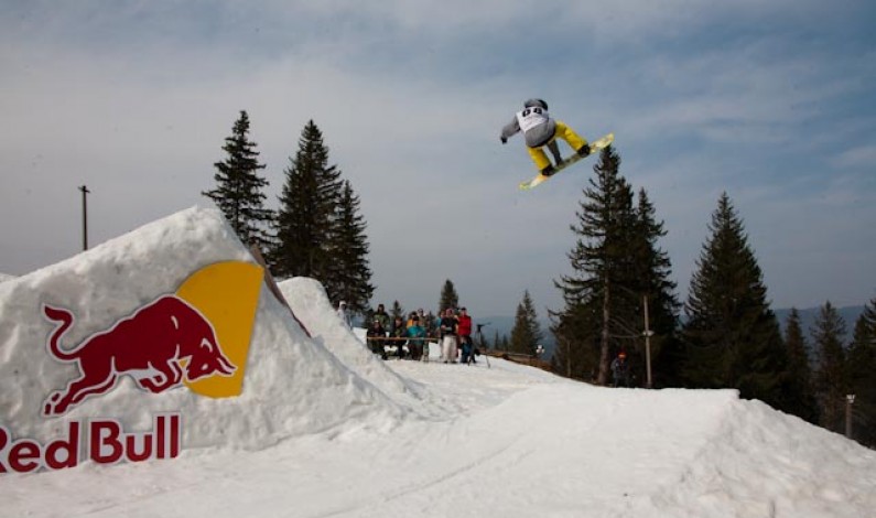 Concurs de ski si snowboard la Arena Platos in 10-12 februarie